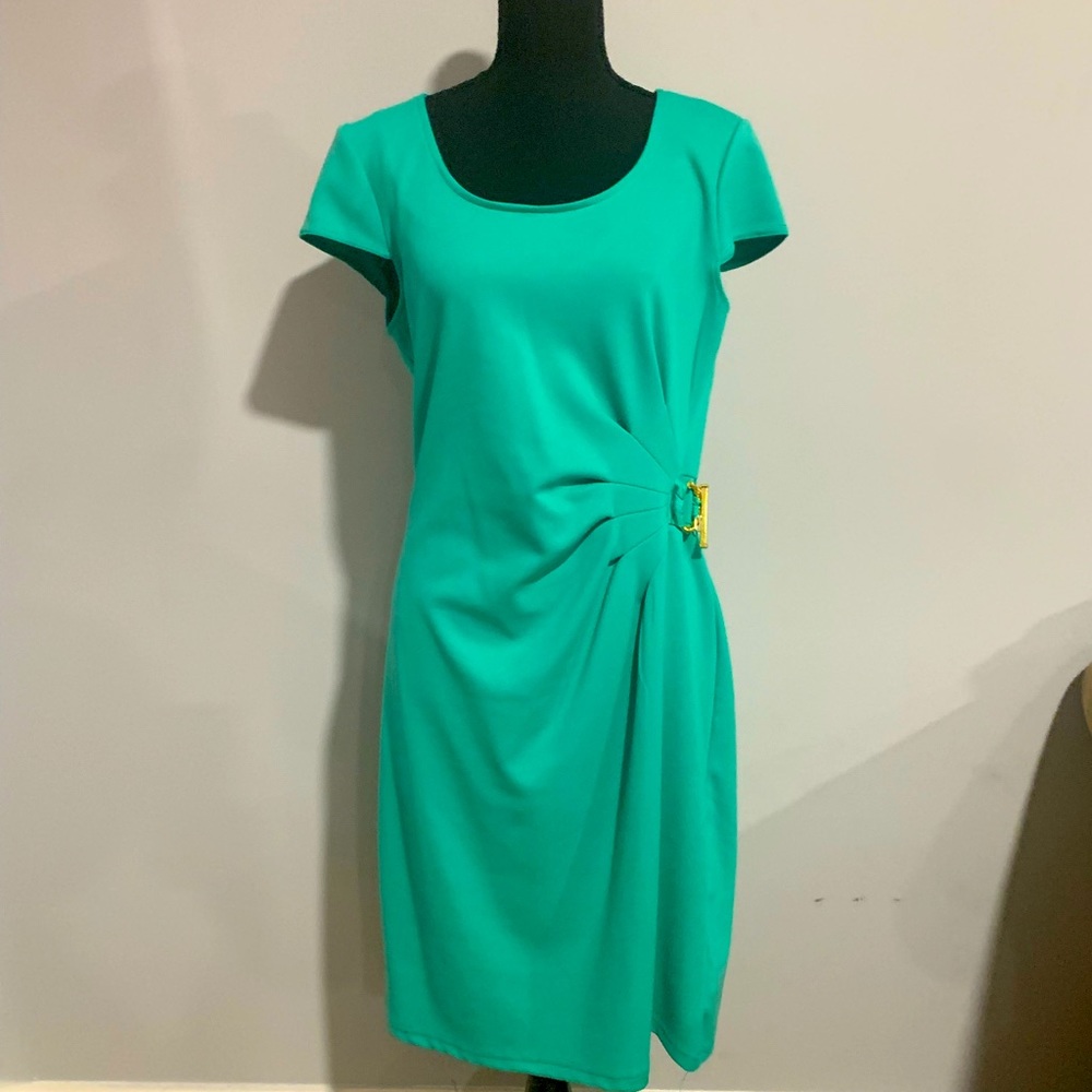 Green shift dress with Gold side clasp